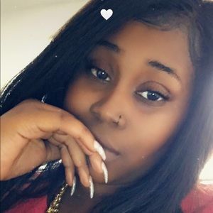 Meet your Posher, Cierra